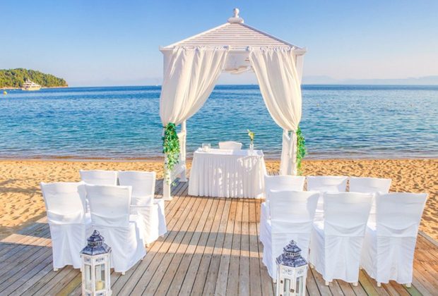 Noleggio gazebo per eventi: guida completa a misure, prezzi e allestimenti 1